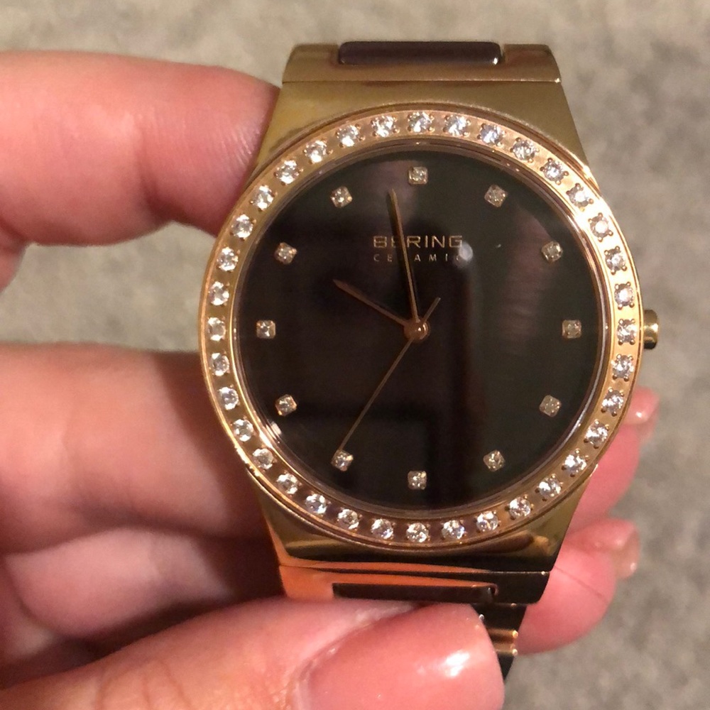 Watch - Picture 2 of 2